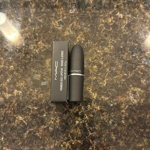 MAC Cosmetics Powder Matte Lipstick in 922 Werk, Werk, Werk .1 oz New Never Used